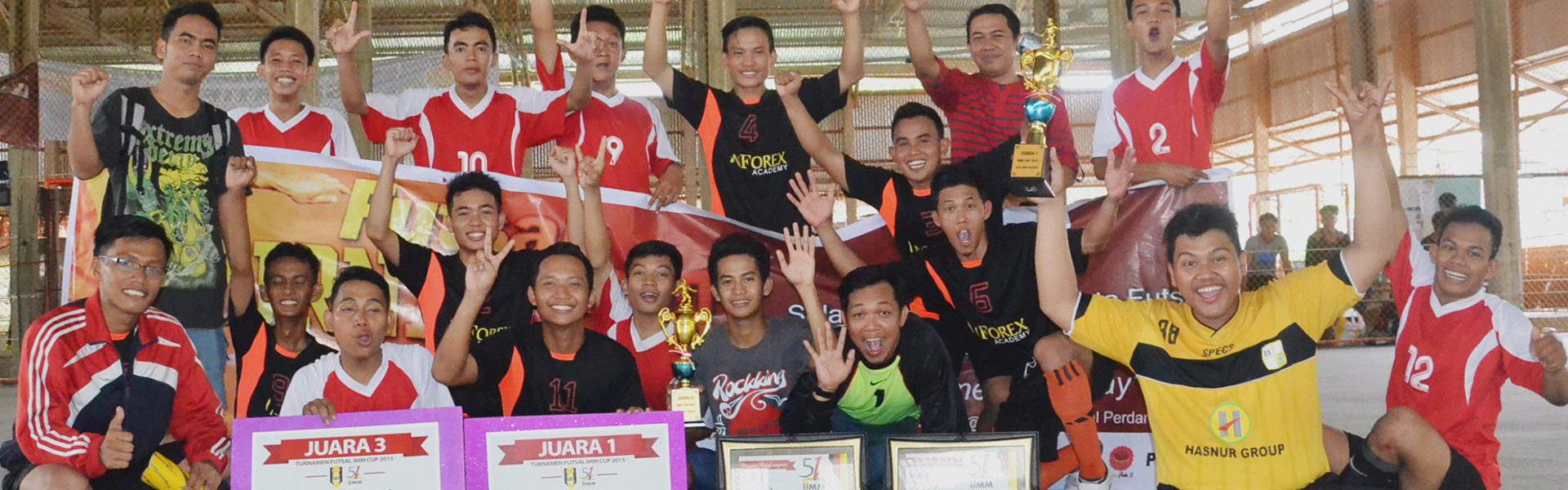 Tim Futsal IAIN Pontianak Raih Juara I dan III Pada Turnamen IMM Cup 2015