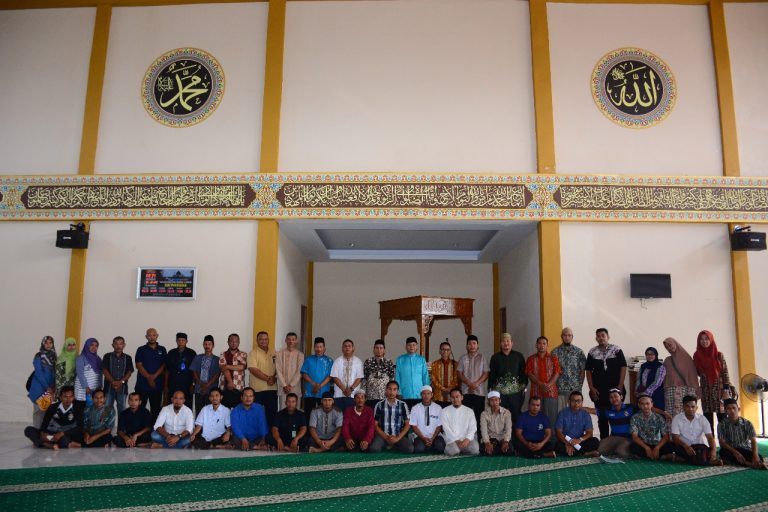 Pegawai IAIN Pontianak Gelar Shalat Dhuha, Dzikir dan Doa Bersama untuk Korban Bencana Gempa Lombok