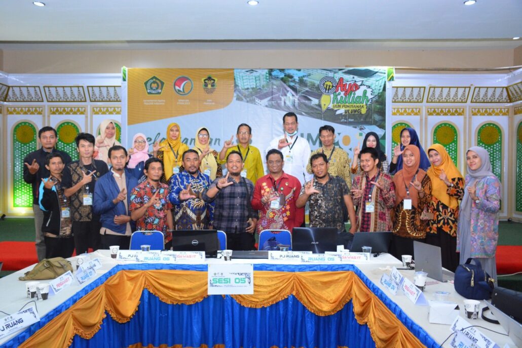 921-Calon-Mahasiswa-Mengikuti-Tes-SEE-UM-PTKIN-di-IAIN-Pontianak