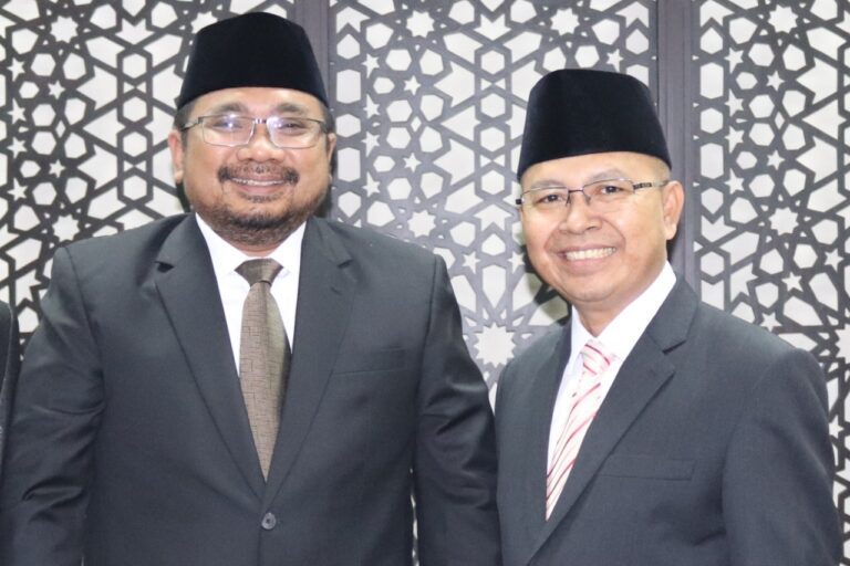 Menteri Agama RI Lantik Dr. H. Syarif, S.Ag., MA., Menjadi Rektor IAIN Pontianak Periode 2022-2026