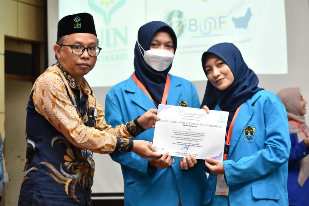 MAHASISWA IAIN PONTIANAK RAIH 12 PRESTASI DI AJANG BUAF KE-6 - IAIN ...