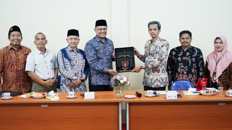 Fakultas Syariah UIN Malang Laksanakan Tracer Study ke Fasya IAIN pontianak